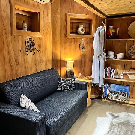 Tree House Lodge Bed & Breakfast Cheviot Luaran gambar